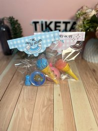 סוגר צלופן מסולסל סוגר צלופן מסולסל